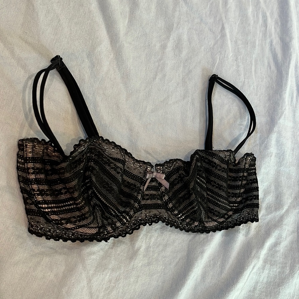 Victoria’s Secret Balconet bra | 32D